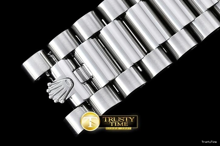 0308 RDD0207C – DayDate SunProtective 674